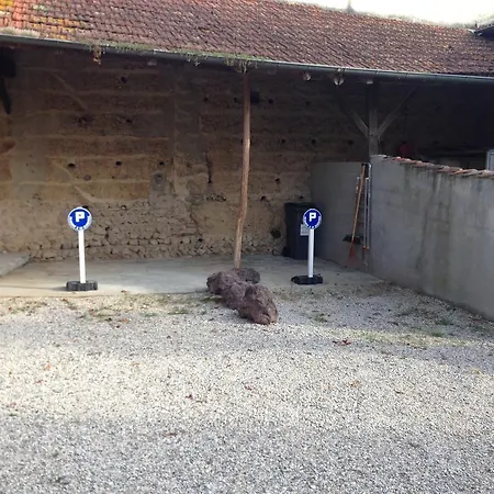 D Hotes The Resid Pérouges