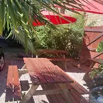 D Hotes The Resid فندق Pérouges