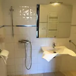 D Hotes The Resid فندق Pérouges