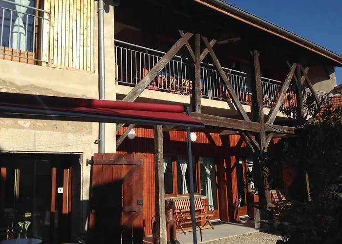 D Hotes The Resid 3* Pérouges